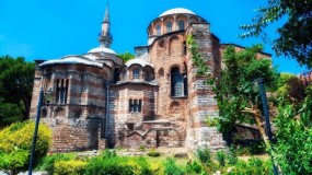 بعد غياب 75 عاما.. إقامة أول صلاة الجمعة بمسجد كاريا التاريخي بتركيا