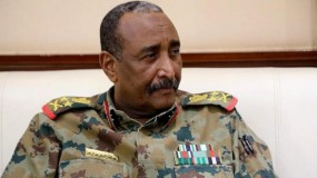 البرهان يقرر وقف نشاط النقابات والاتحادات المهنية في السودان