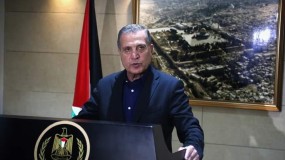 الرئاسة تدين اقتحام الاحتلال ومستوطنيه "الأقصى": استمرار التصعيد سيؤدي لانفجار الأوضاع