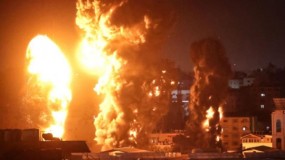 بعد اعلان وقف إطلاق النار.. الاحتلال يهاجم أهدافاً بغزة.. وحماس ترد برشقات صاروخية