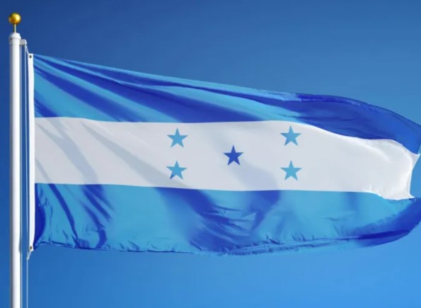 هندوراس تبحث إعادة سفارتها لدى إسرائيل من القدس إلى تل أبيب