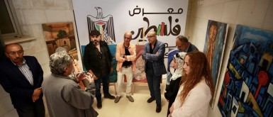 الثقافة تفتتح معرض الفن التشكيلي "مئة لوحة من غزة"