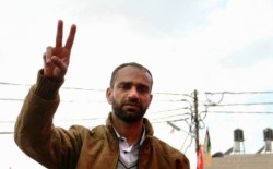 الأسير "سامر العيساوي" يعلق إضرابه عن الطعام داخل سجون الاحتلال