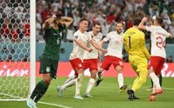 ليفاندوسكي يقود بولندا للفوز على السعودية بثنائية في كأس العالم