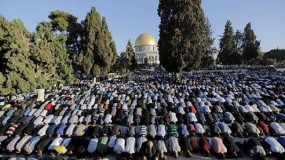 150 ألفا يؤدون صلاة عيد الأضحى في المسجد الأقصى
