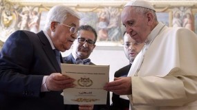 الرئيس عباس لـ "بابا الفاتيكان": متمسكون بالسلام العادل والقائم على أساس الشرعية الدولية